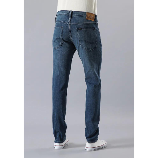 Jeans Wrangler Hombre Luke Slim Tapered Fit Street Washed