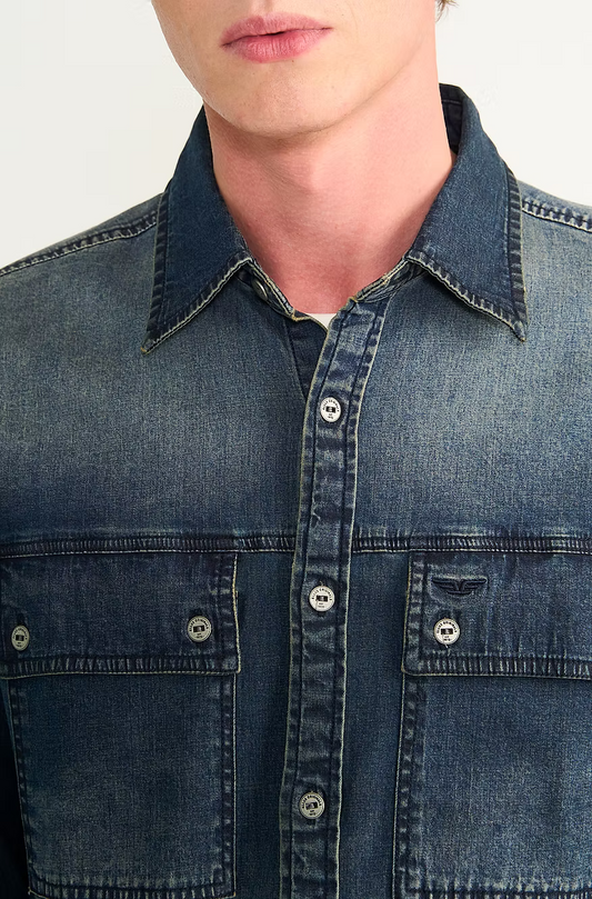 CAMISA DENIM BOLSILLO TAPAS  AZUL OXIDADO | ELLUS HOMBRE