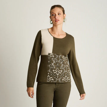 SWEATER VERDE CON ESTAMPADO BARROCO EN TEJIDO | WEEKEND MUJER.