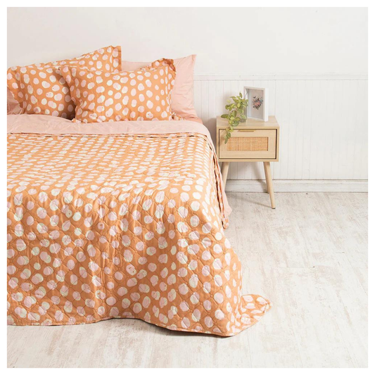 Set Quilt Madrid Estampado Dots + Sábana 2 Plazas Microfibra