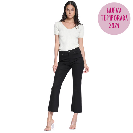 PANTALON LIOLA PESCADOR FLARE TIRO MEDIO NEGRO